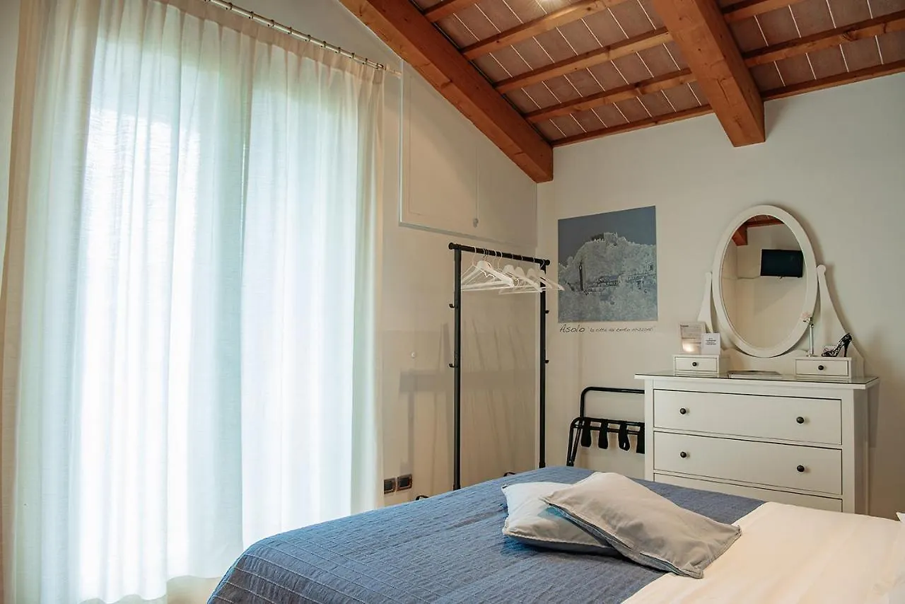 Rosa Del Grappa Bed & Breakfast