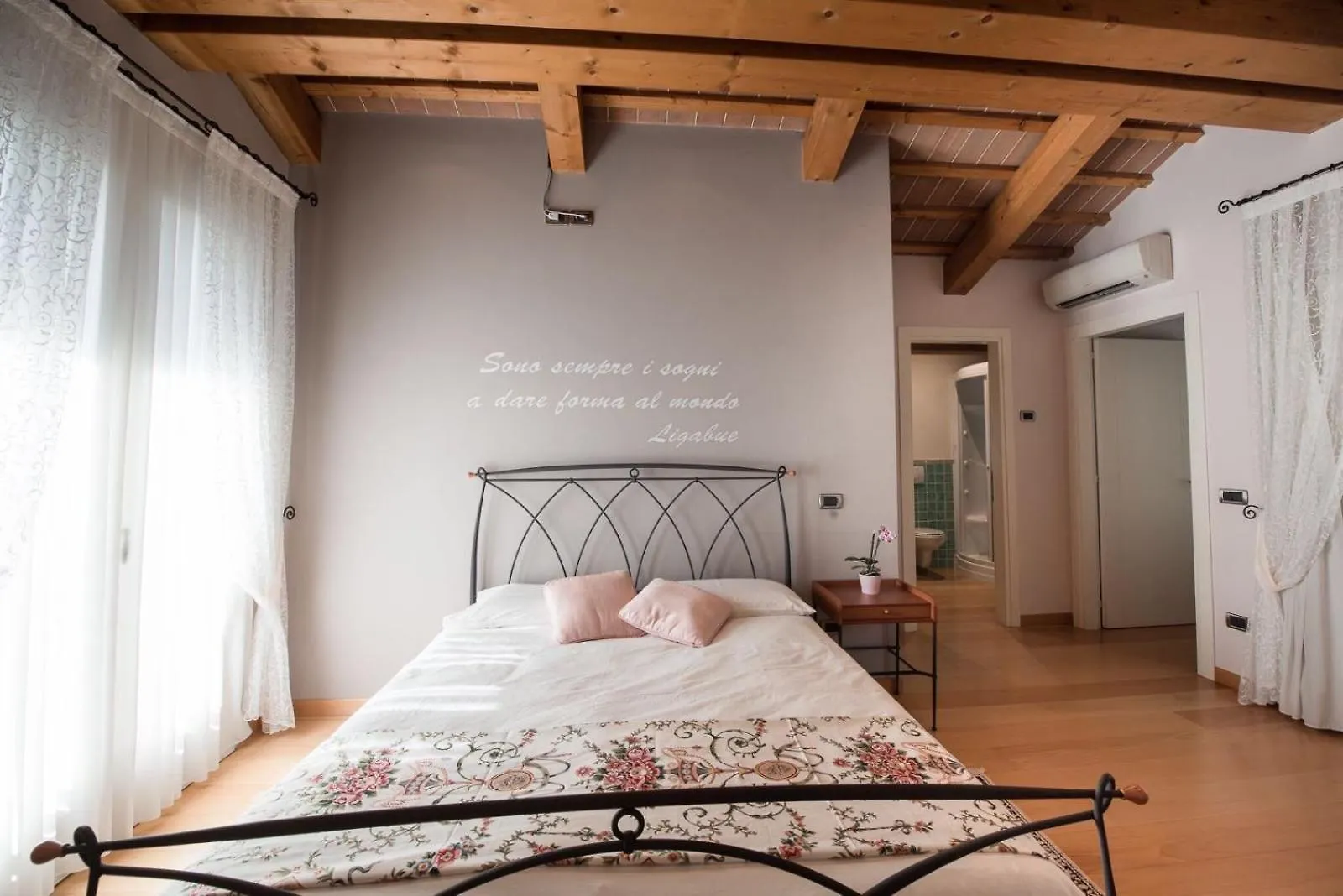 Rosa Del Grappa Bed & Breakfast